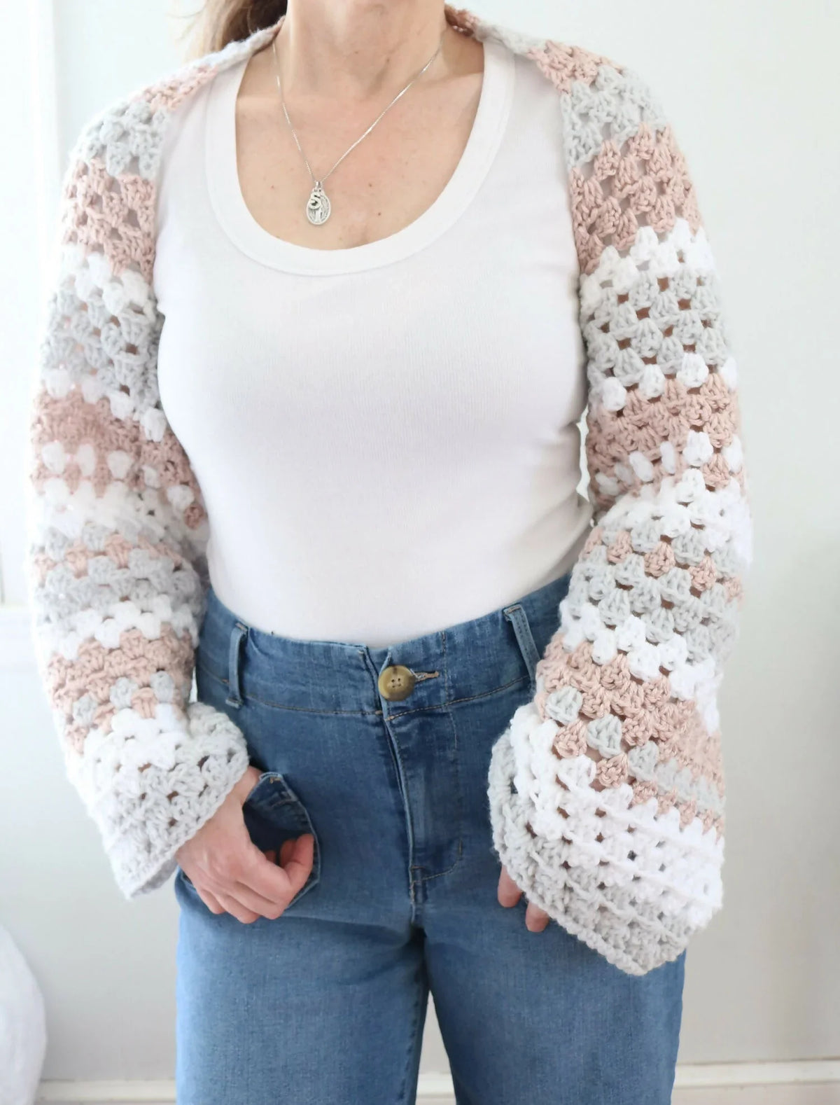 Granny Stripe Shrug (Crochet)